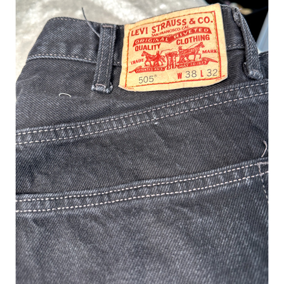 Levi's 505 Black Jeans Cotton Regular Fit Straight Mens Size 38x32 Measure 36x31 - Picture 3 of 9